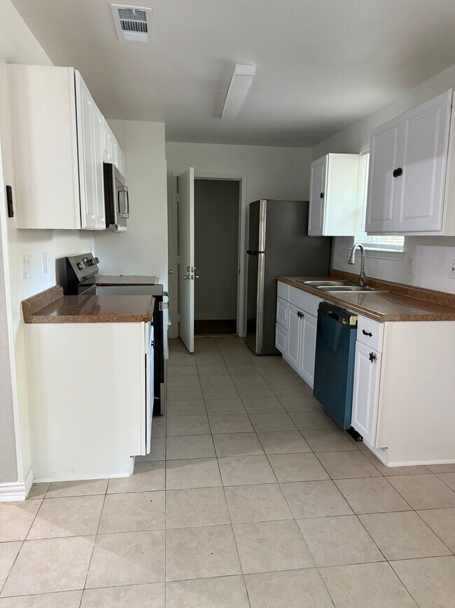 Foto del edificio - 1534 Lime Leaf Ln
