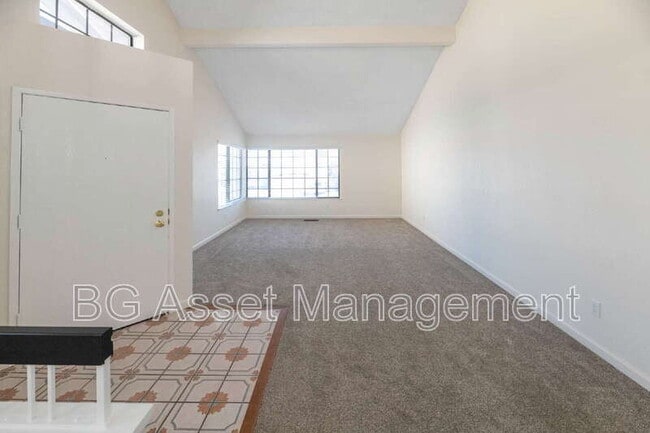 Building Photo - 238 Cinnabar Way