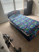 Building Photo - 1115 Burgundy Dr