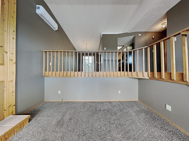Building Photo - 14611 E 13th Ave