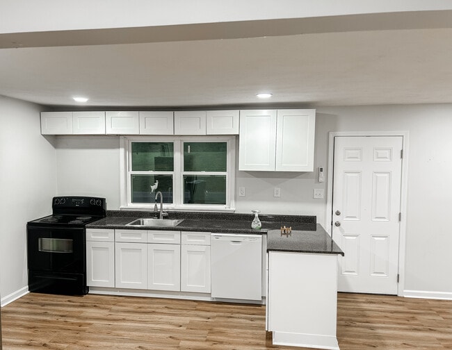 Foto del edificio - 3021 Wahl St