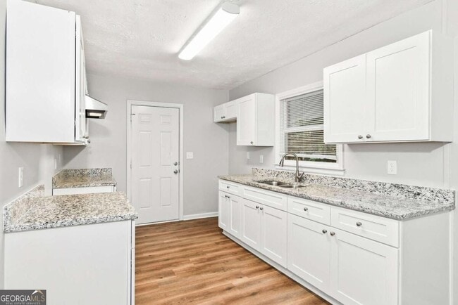 Building Photo - 1598 San Gabriel Ave