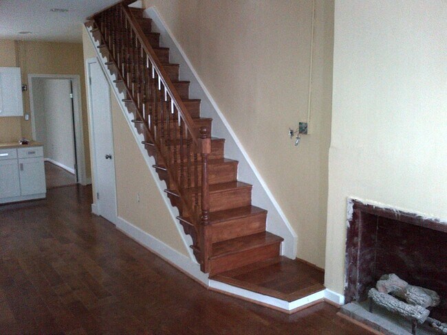 Foto del edificio - 3415 Hickory Ave