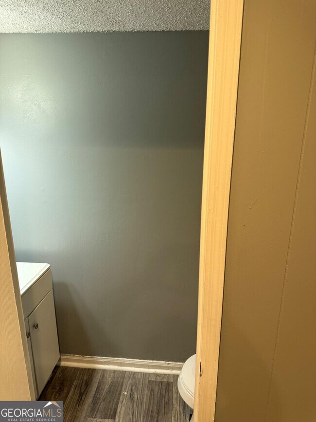 Foto del edificio - 6354 Shannon Pkwy