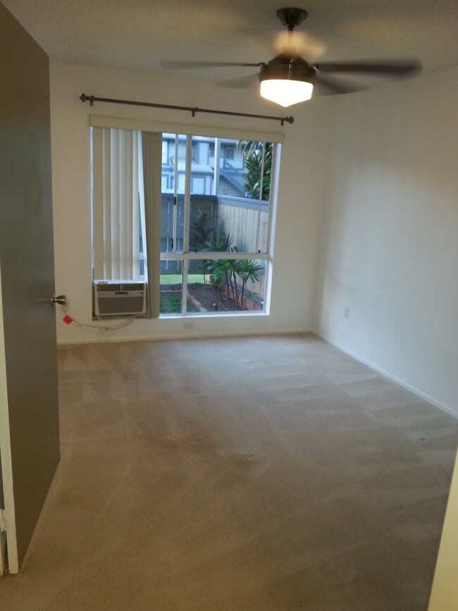 Building Photo - 91-257 Hanapouli Cir