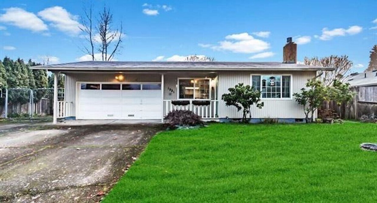 Charming 3Bedroom Home in Albany's Desira... House Rental in Albany