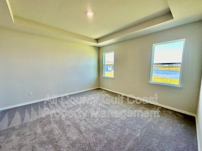 Building Photo - 10611 Eustis Dr