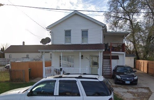Primary Photo - 857 Lloyds Ave