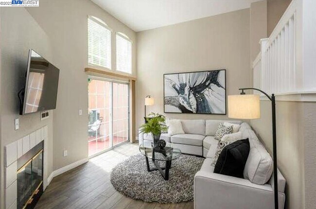 Foto del edificio - 3004 Swallow St