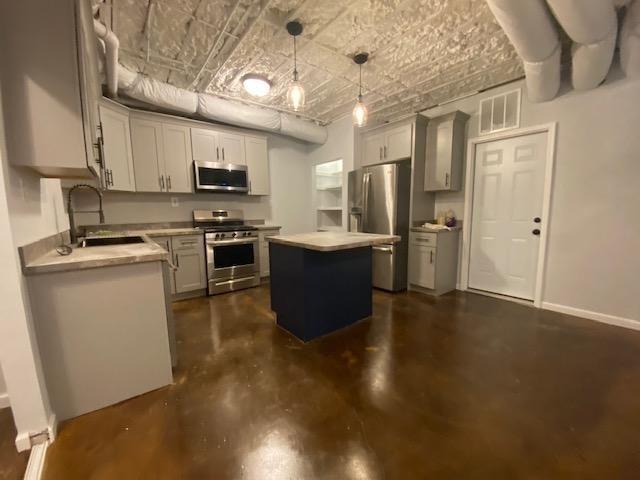 Building Photo - 0 Hillside Trce