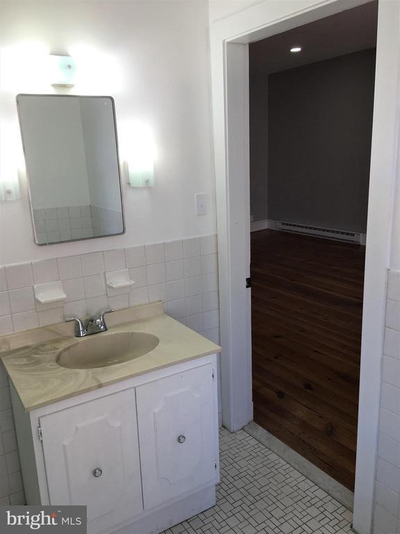 Foto del edificio - 25 W Boscawen St