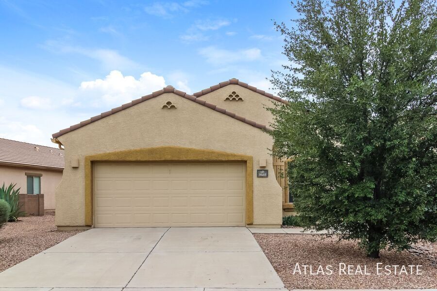 Foto principal - 9665 N Deimos Dr