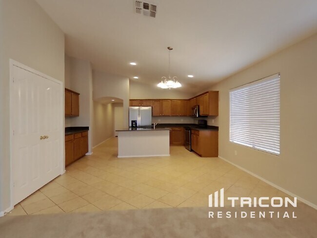 Foto del edificio - 34780 N Barzona Trail