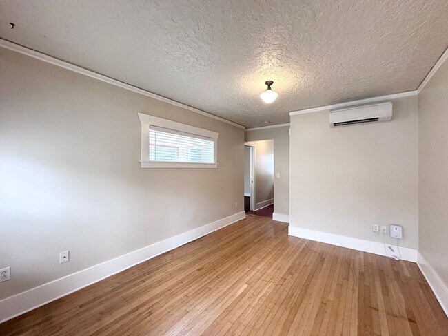 Foto del edificio - 1025 NE 31st Ave
