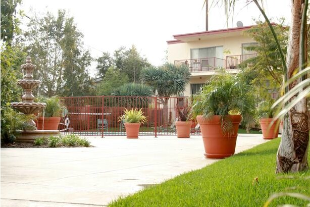 Foto del edificio - Camino Villas Apartments