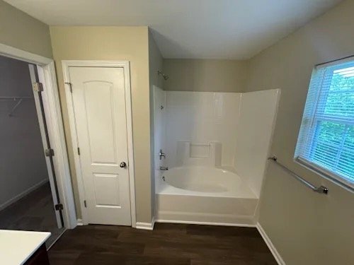 Building Photo - 1330 Cadre Cir