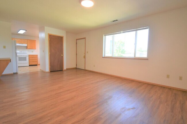 Foto del edificio - 3BD, 1BA Top Floor Unit