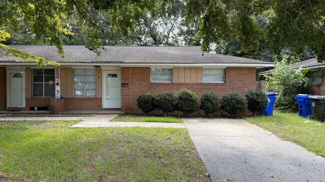 Building Photo - 1635 Memminger Ave