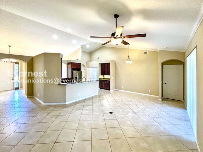 Foto del edificio - 13012 49th Ln E