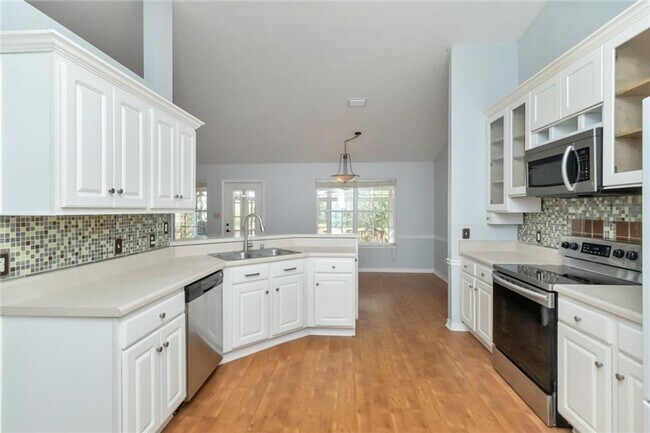 Foto del edificio - WHISPER WOODS SUBDIVISION