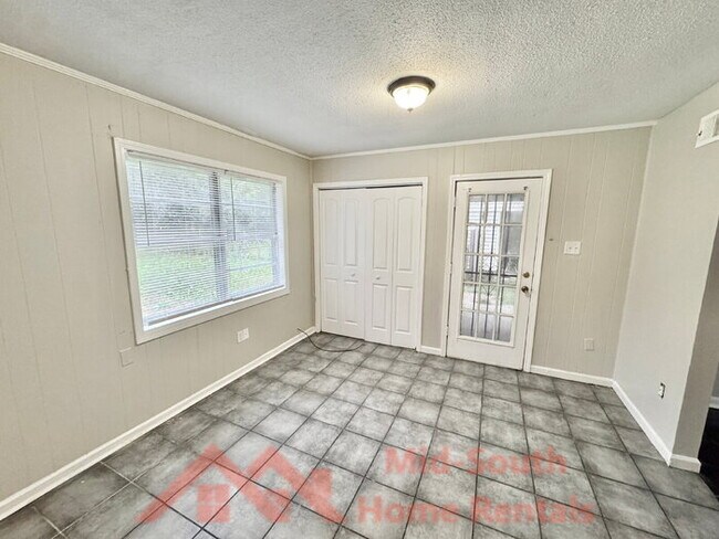 Foto del edificio - 3353 Elk Point Dr