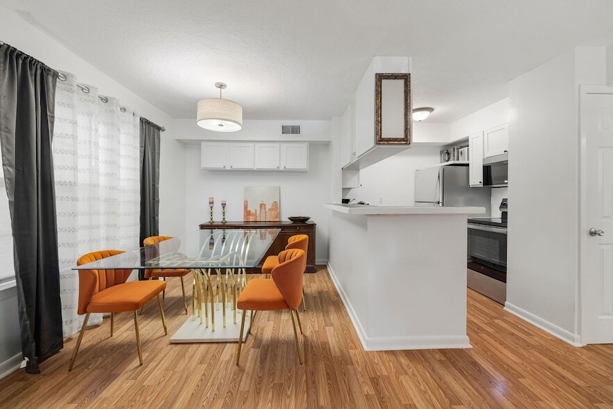 Photo - 3224 Timmons Lane Unit 123