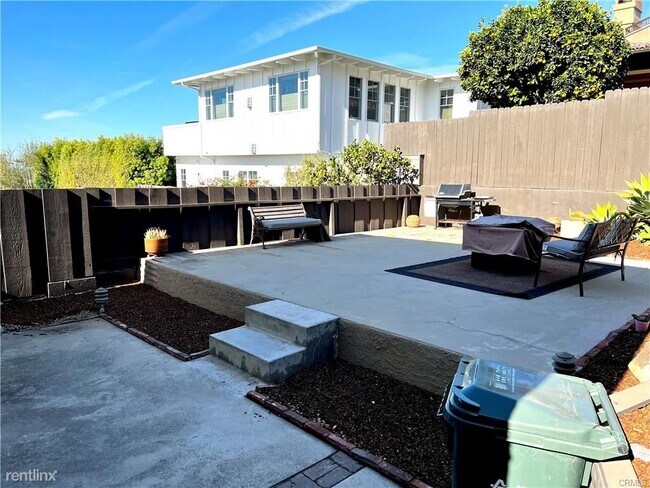 Foto del edificio - 3 br, 2.5 bath House - 651 24th Pl