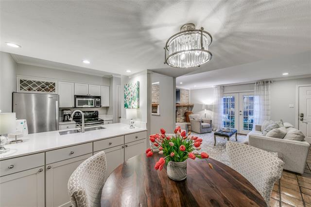 Foto principal - 5916 Birchbrook Dr