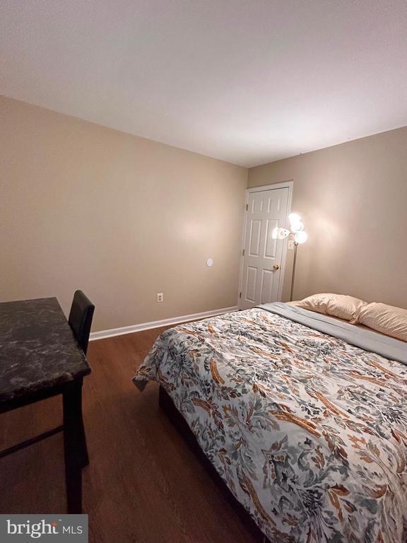 Building Photo - 8 Trout Lily Ct