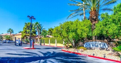Building Photo - 3135 S Mojave Rd