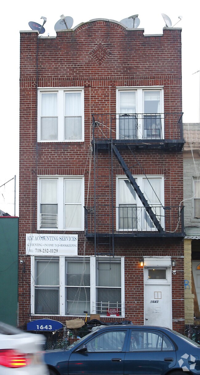 Building Photo - 1643 Bay Ridge Pky