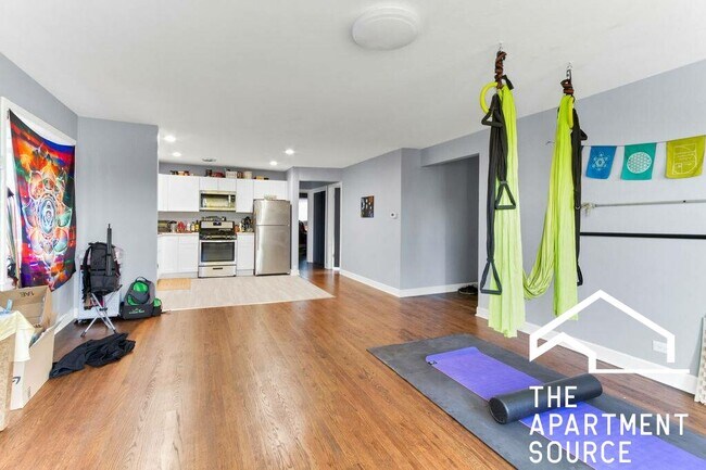 Foto del edificio - 8211 Kilpatrick Ave