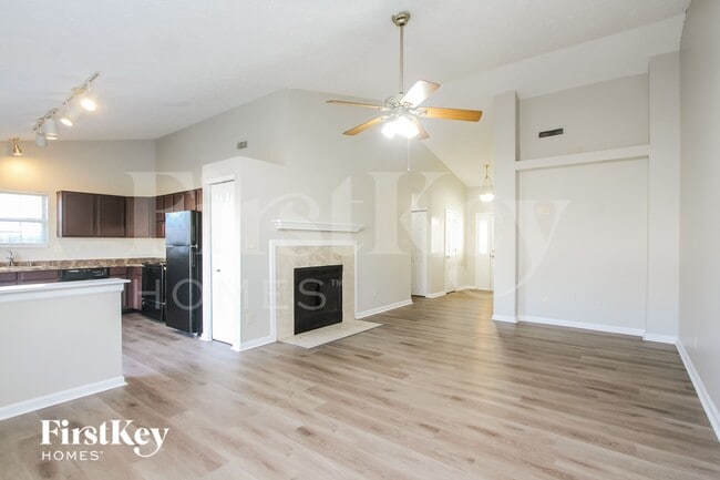 Building Photo - 8407 Fort Sumter Dr