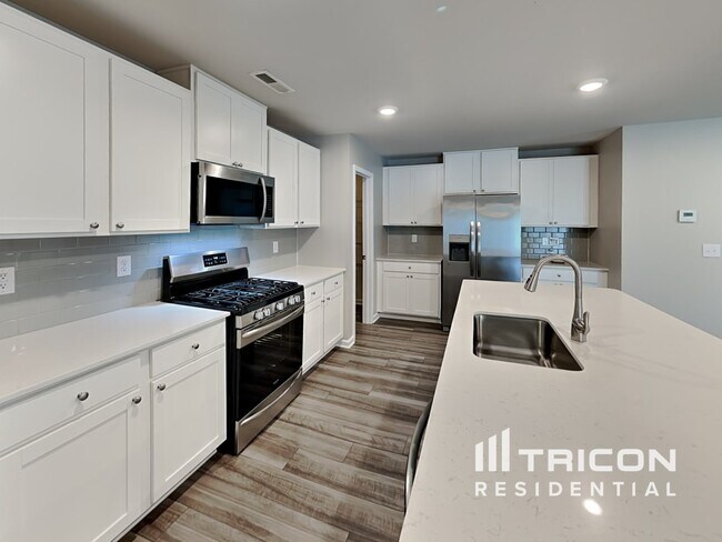 Foto del edificio - 127 Brentwood Dr
