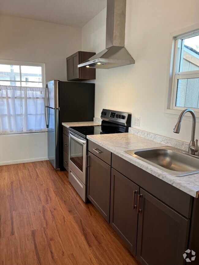 Historic Downtown Upland Apartments for Rent with Parking Upland, CA