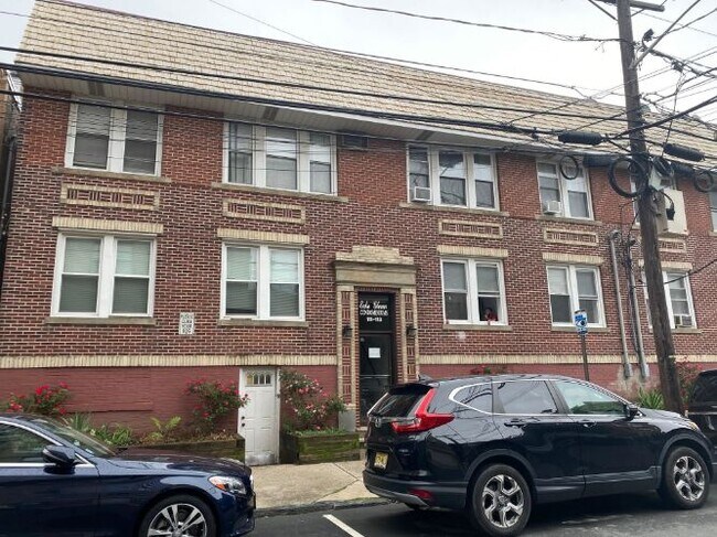 Foto del edificio - 111 66th St