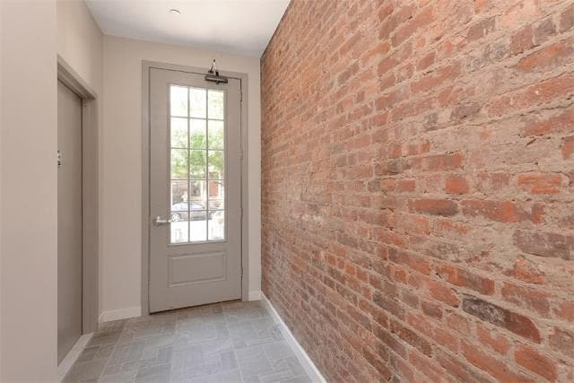 Building Photo - 3279 33rd St