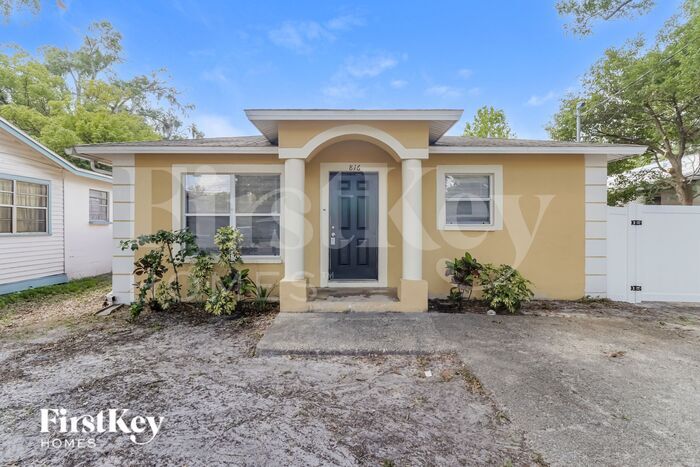 Foto principal - 816 W Sligh Ave