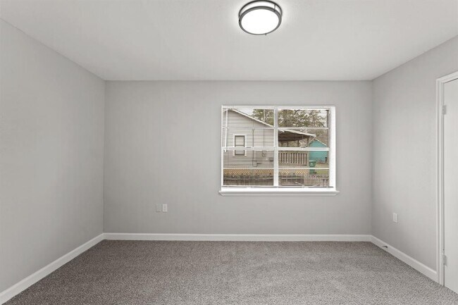 Building Photo - 4410 Tampico St