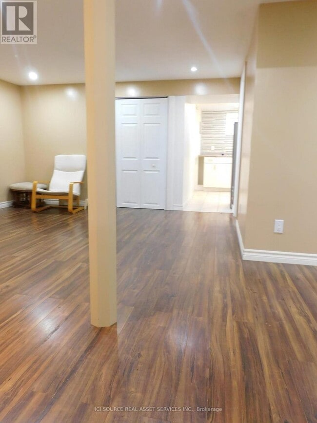 Building Photo - 1330 Poprad Ave