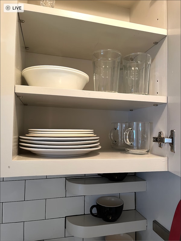 Building Photo - 1662 Glen Aylsa Ave