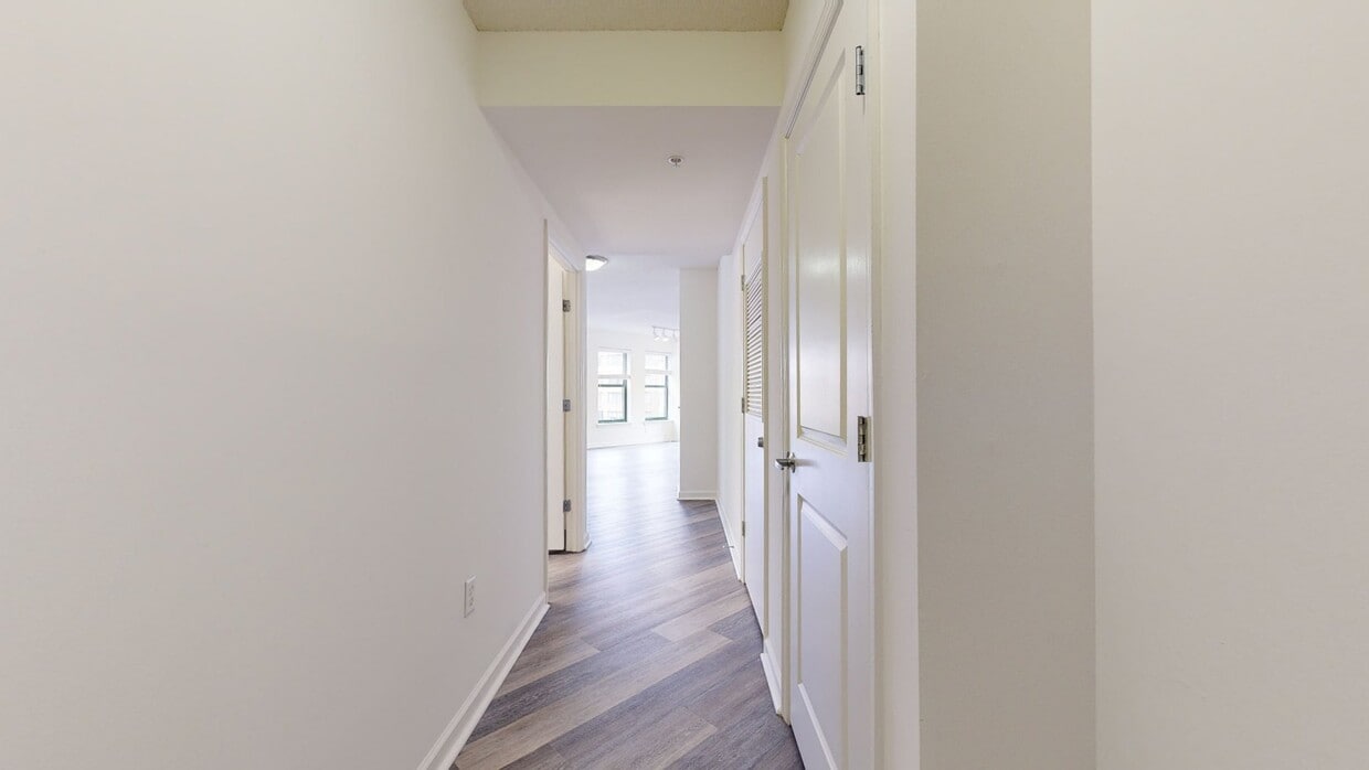Photo - 1301 Thomas Circle Apartments