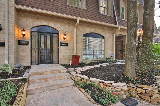 Foto del edificio - 12 Bayou Pointe Dr