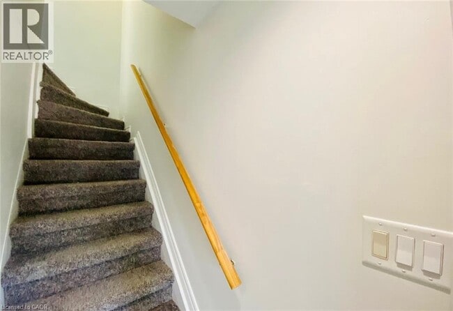 Building Photo - 1090 Kipps Ln