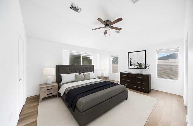 Foto del edificio - 1910 Hall Ridge Trace Ln