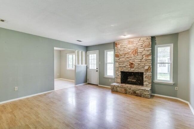 Building Photo - 11227 Henge Dr