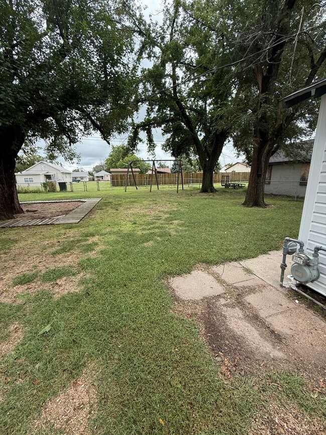 Foto del edificio - Adorable 1 bedroom cottage style home