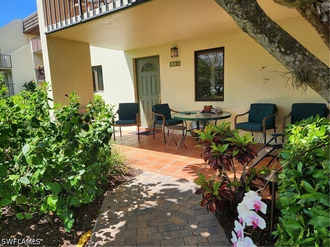 Foto del edificio - 1629 Spoonbill Ln
