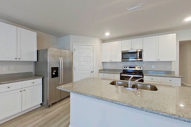 Building Photo - 118 Metalmark Dr