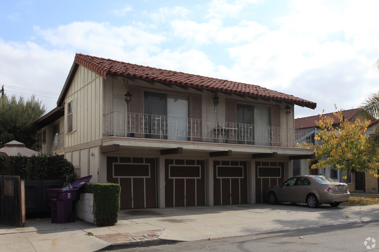 Foto del edificio - 930 Roswell Ave